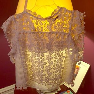 Romeo + Juliet Couture Lacy blouse